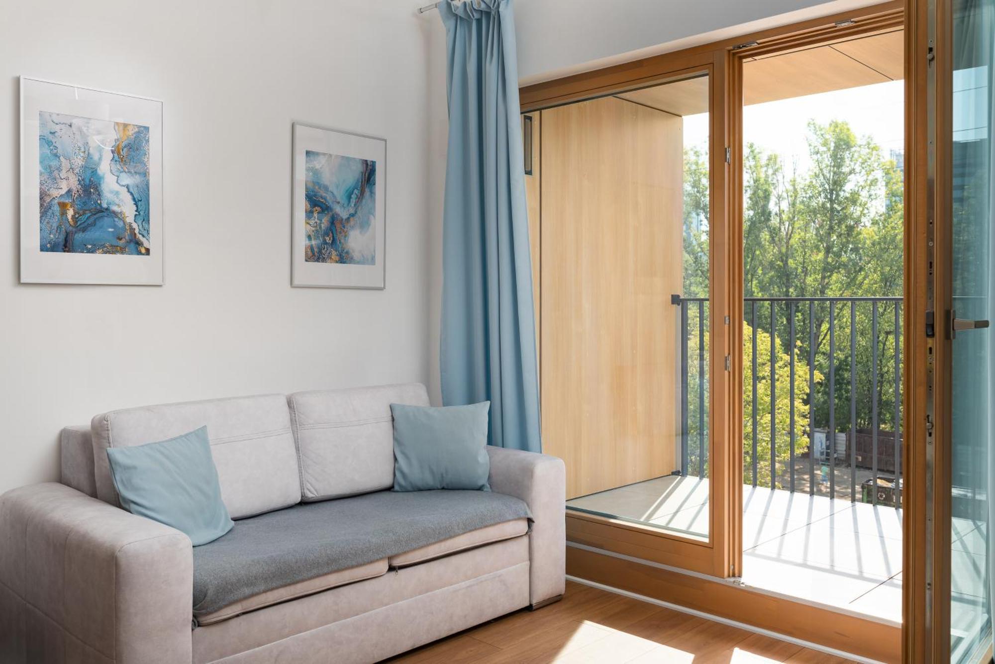 Apartment Wola Kolejowa Chic